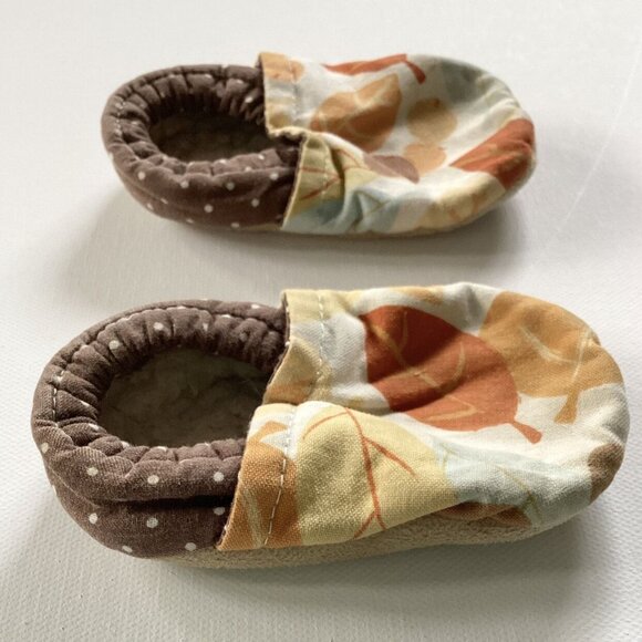 Bison Booties Leaf Shoes - Picture 7 of 9